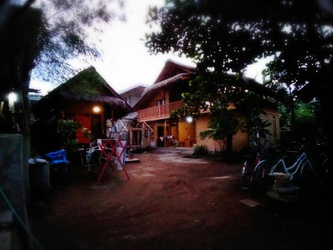 Lima Bintang Gili Trawangan Exterior foto